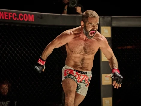 MMA fight scene